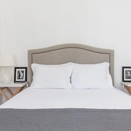 Plum Guide - Gallop Apartment