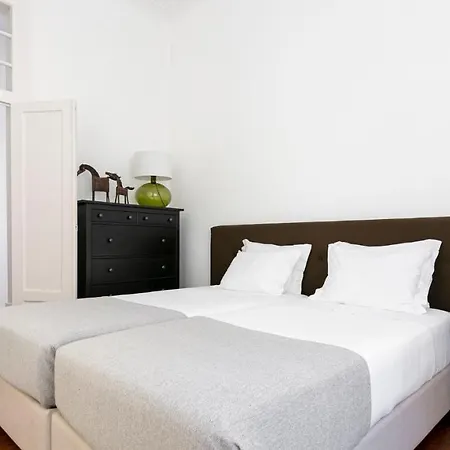 Plum Guide - Gallop Apartment